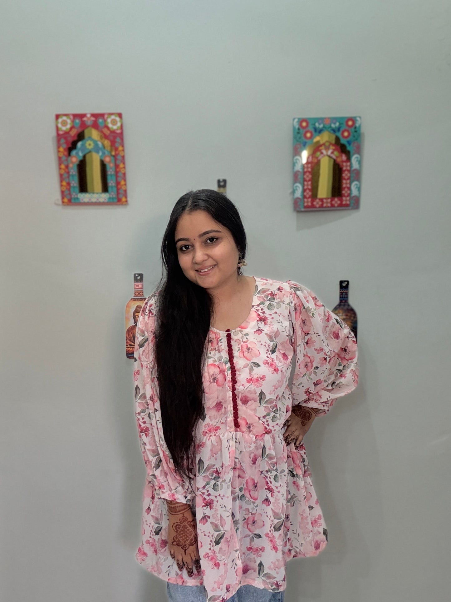 Gulabi Nazakat tunic